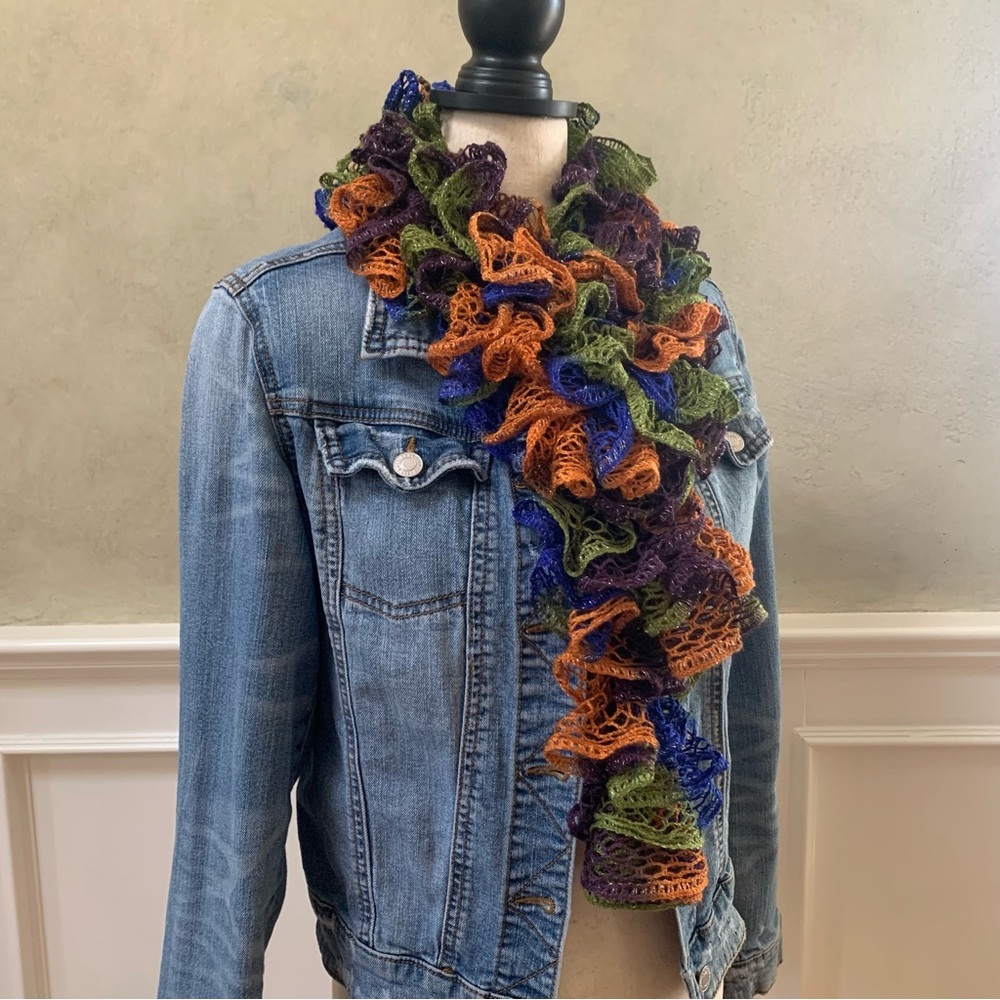 Artisan Handcrafted Ruffled Crochet / Knit Scarf - Picture 4 of 17
